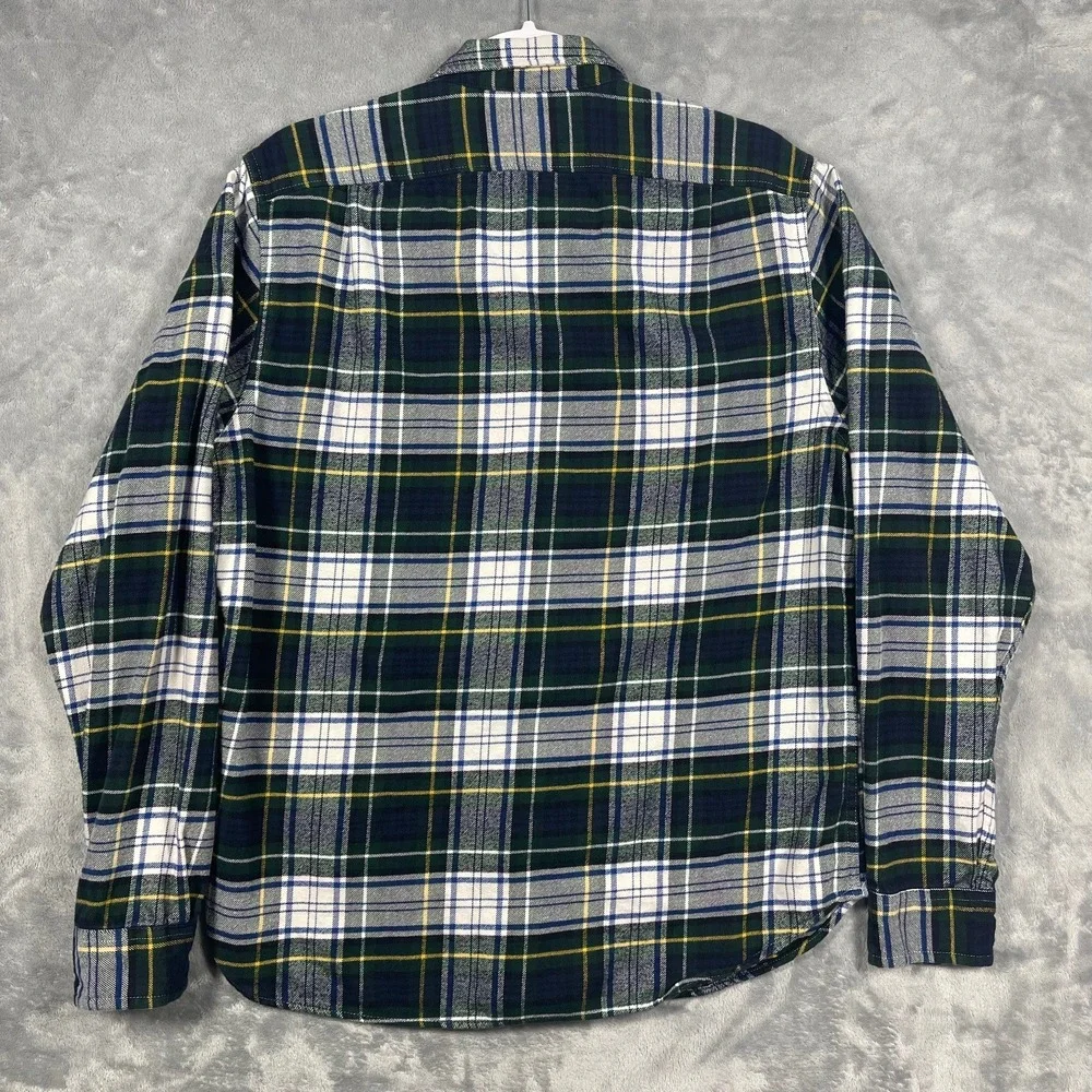 J Crew Mid Weight Flannel Shirt Men Size Medium Plaid‎ Regenerative Cotton
